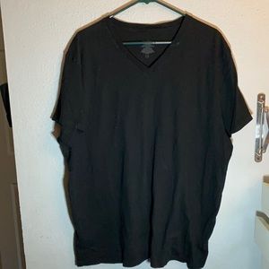Black v neck xxl